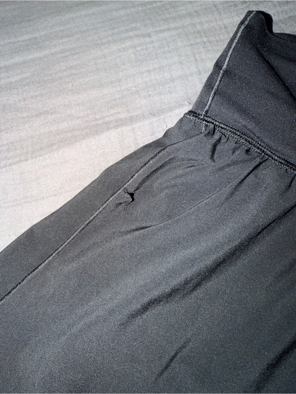 Aerie Womens OFFLINE Crossover Flowy Short Large - Picture 2 of 2